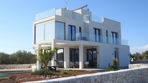 Les essentiels à connaître sur les mandats immobiliers et leurs défis